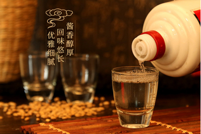 會(huì)喝酒的人往往會(huì)這樣做 喝白酒助興不傷身的健康法則